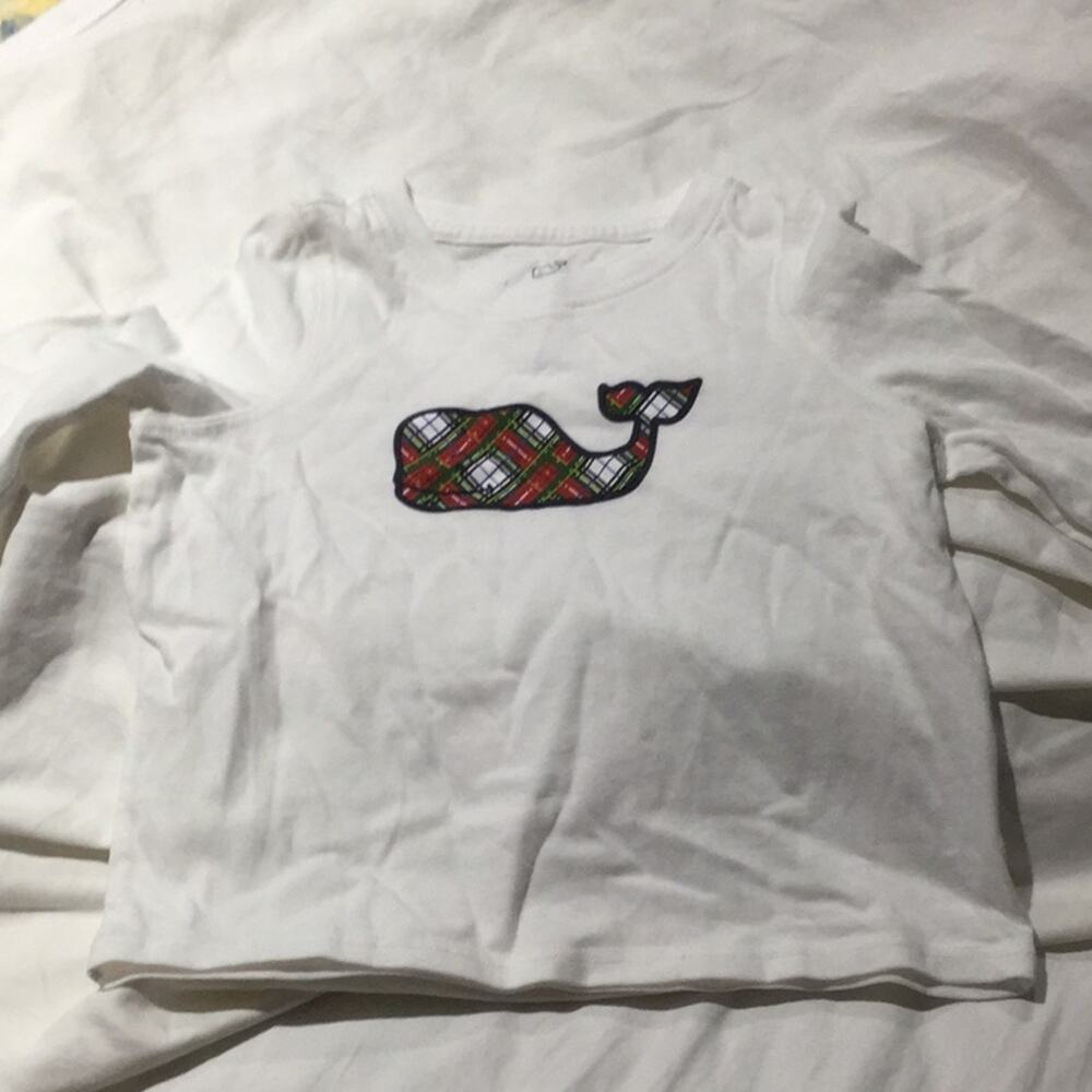 Vineyard vines 3t Christmas plaid whale t like new